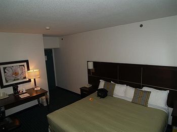 Niagara Plaza Hotel By Fairbridge Exterior foto