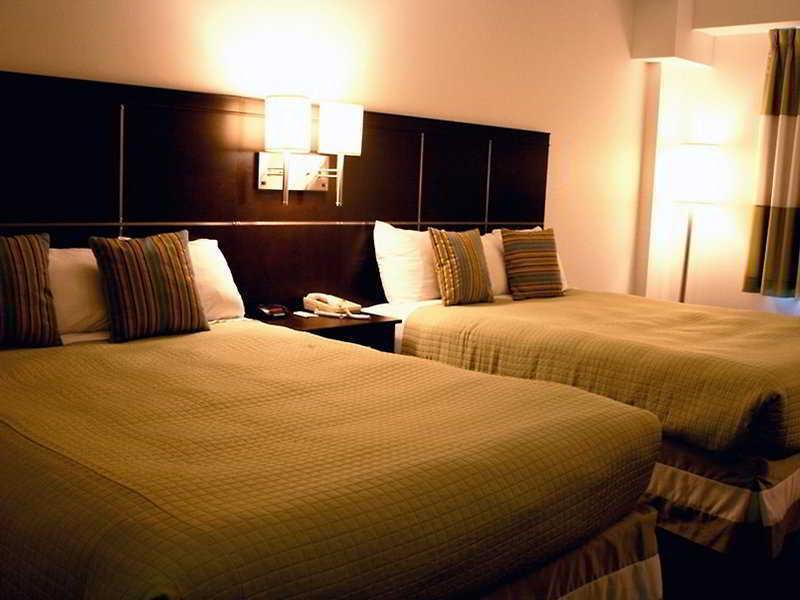 Niagara Plaza Hotel By Fairbridge Habitación foto